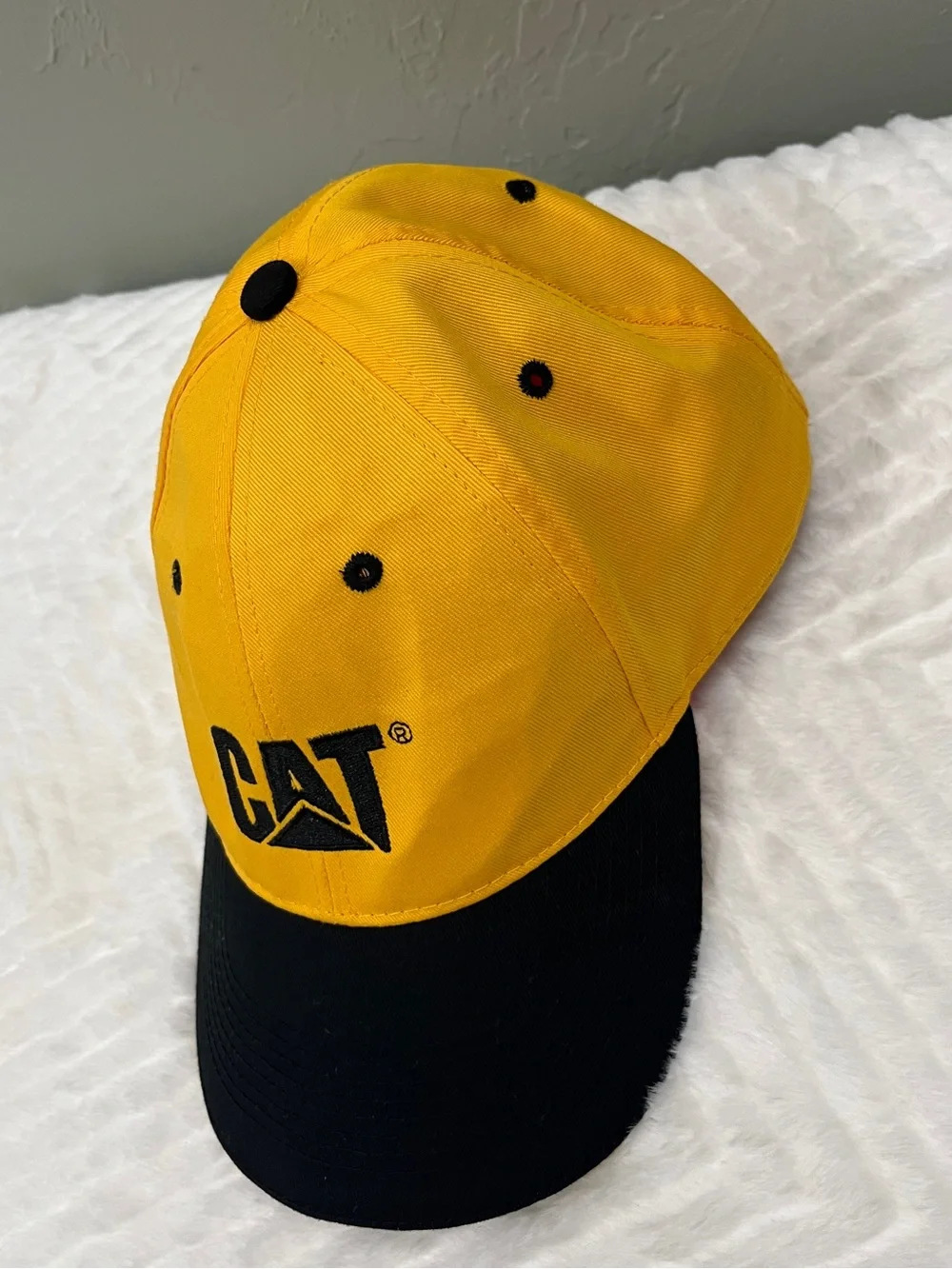 CAT Caterpillar Baseball Hat Cap Yellow Black New